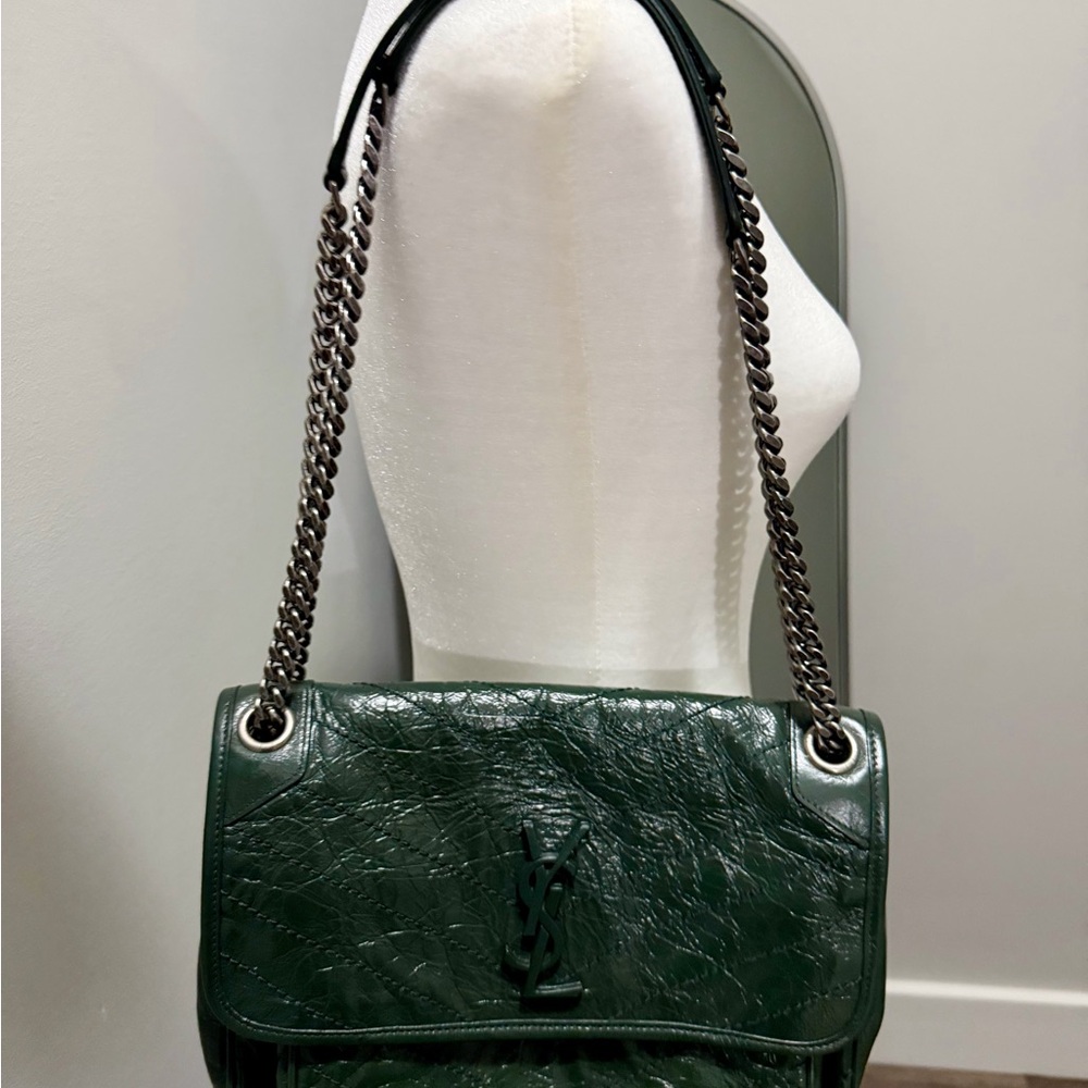 Yves Saint Laurent Niki Medium Shoulder Bag in Green Leather - Picture 4 of 10